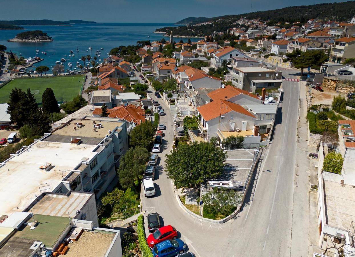 Apartman Nina Hvar Town Exterior foto